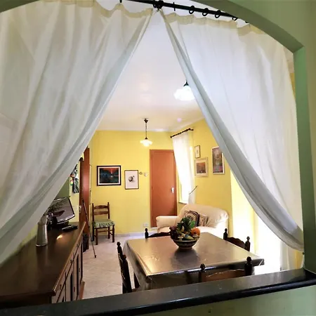 Apartman In Summer